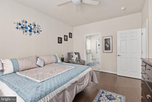6036 AVERY POINT DR, Fredericksburg, VA 22406