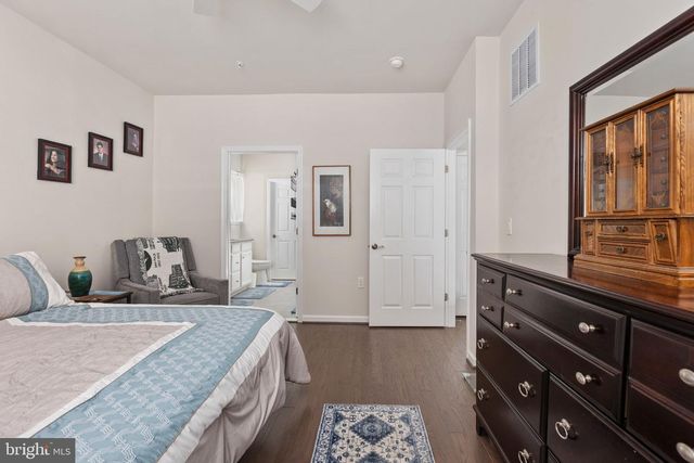 6036 AVERY POINT DR, Fredericksburg, VA 22406