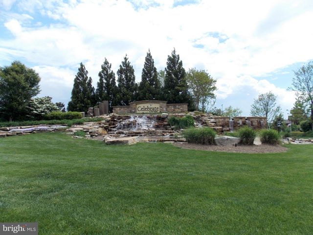 6036 AVERY POINT DR, Fredericksburg, VA 22406
