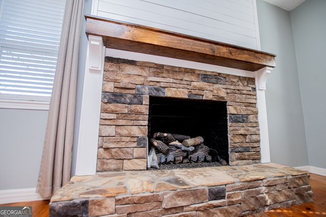 1405 Burwell Road, Carrollton, GA 30117