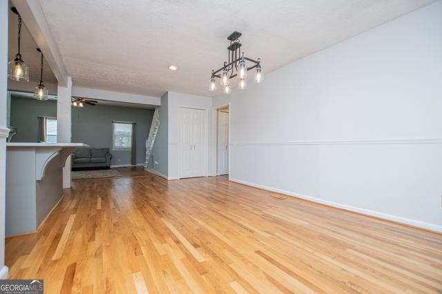 1405 Burwell Road, Carrollton, GA 30117