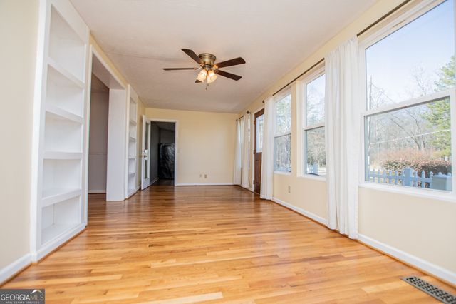 1405 Burwell Road, Carrollton, GA 30117