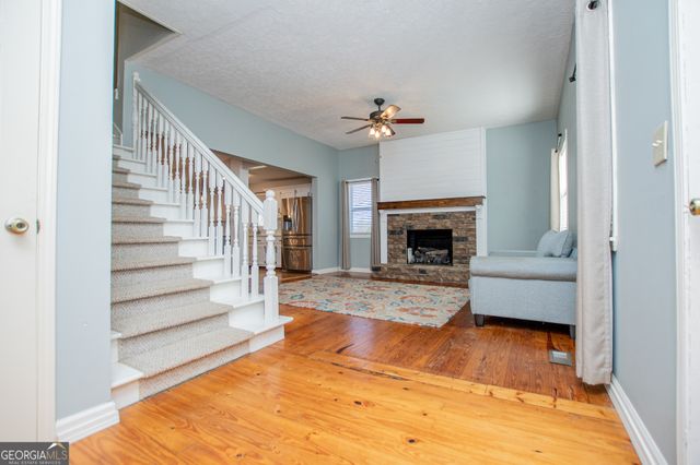 1405 Burwell Road, Carrollton, GA 30117