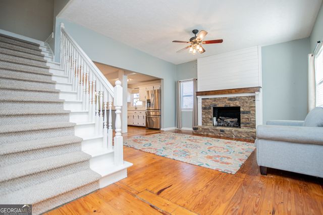 1405 Burwell Road, Carrollton, GA 30117