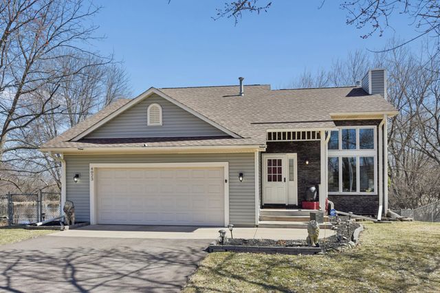 4023 Hadley Avenue N, Oakdale, MN 55128