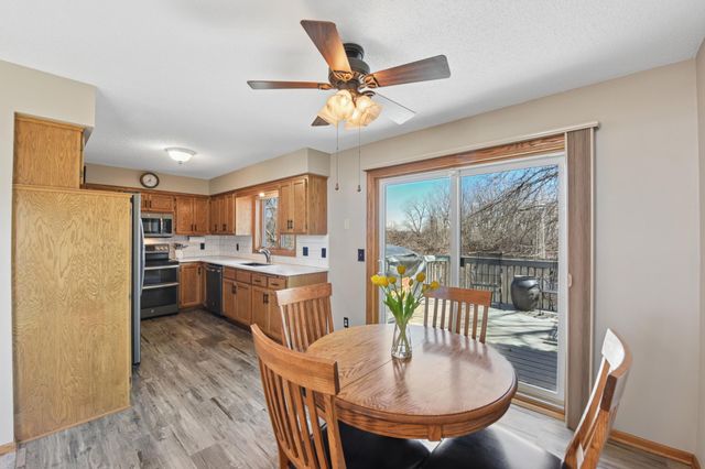 4023 Hadley Avenue N, Oakdale, MN 55128