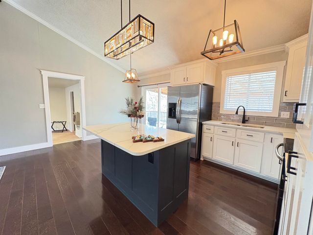 7 Odessa Drive, Cherokee Village, AR 72529