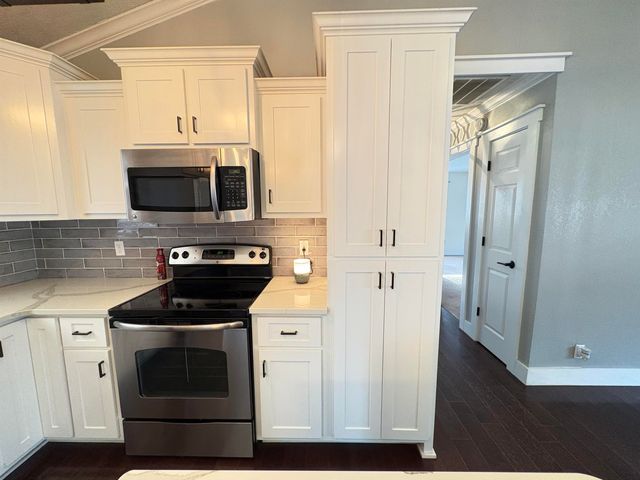 7 Odessa Drive, Cherokee Village, AR 72529