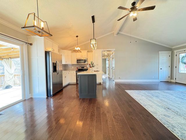 7 Odessa Drive, Cherokee Village, AR 72529