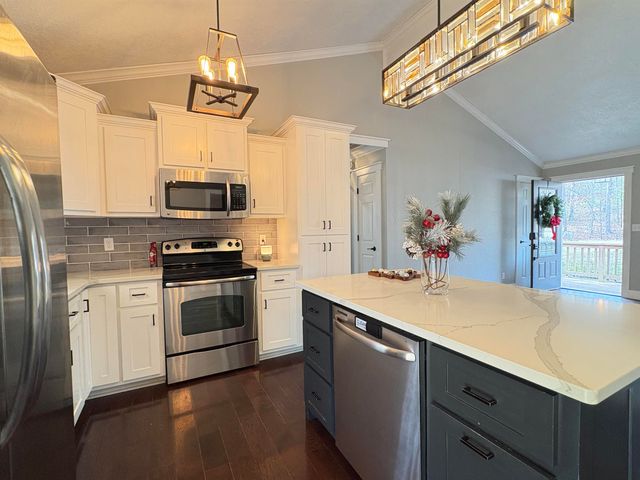 7 Odessa Drive, Cherokee Village, AR 72529