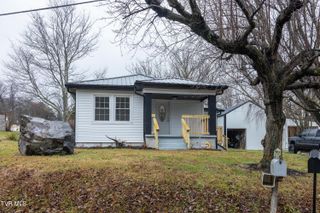 681 Princeton Road, Johnson City, TN 37601
