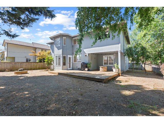 2303 Se 184TH Ave, Vancouver, WA 98683