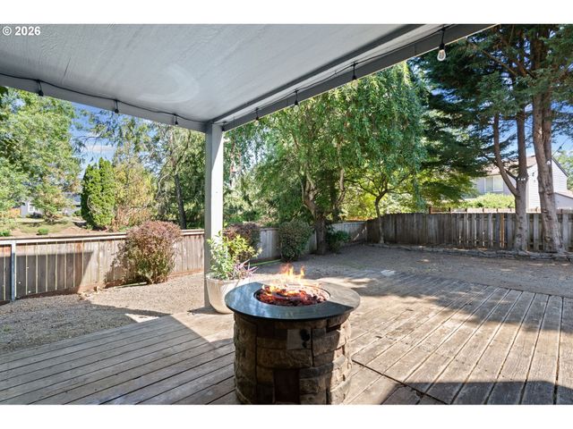 2303 Se 184TH Ave, Vancouver, WA 98683