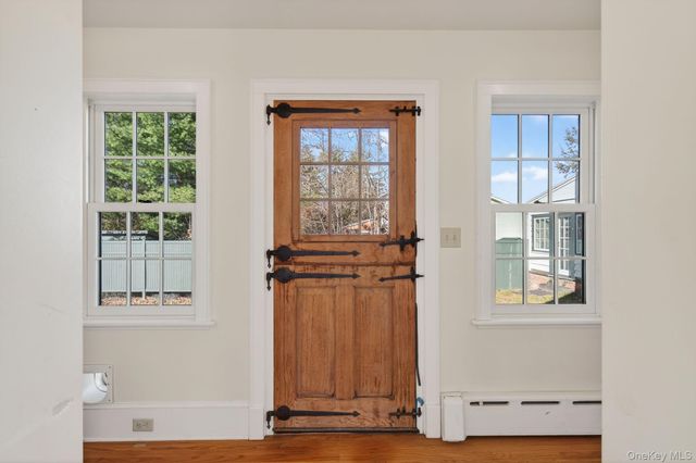 80 Dunneman Avenue, Kingston, NY 12401