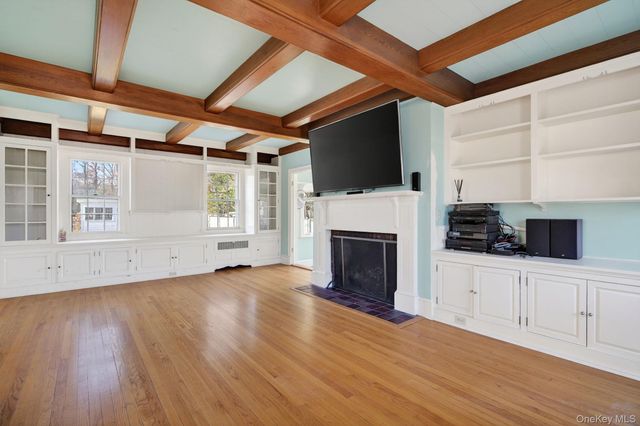 80 Dunneman Avenue, Kingston, NY 12401