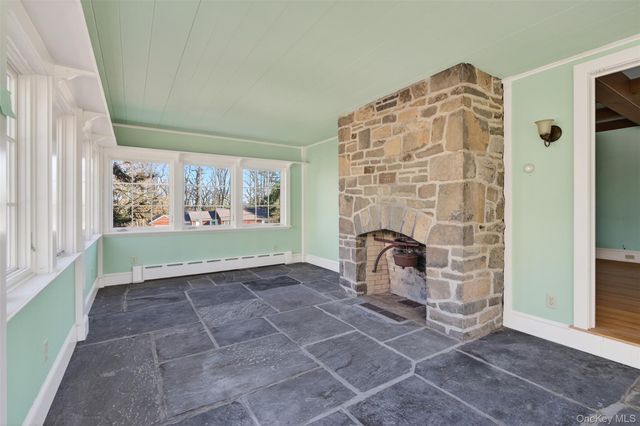 80 Dunneman Avenue, Kingston, NY 12401