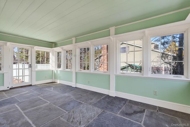 80 Dunneman Avenue, Kingston, NY 12401