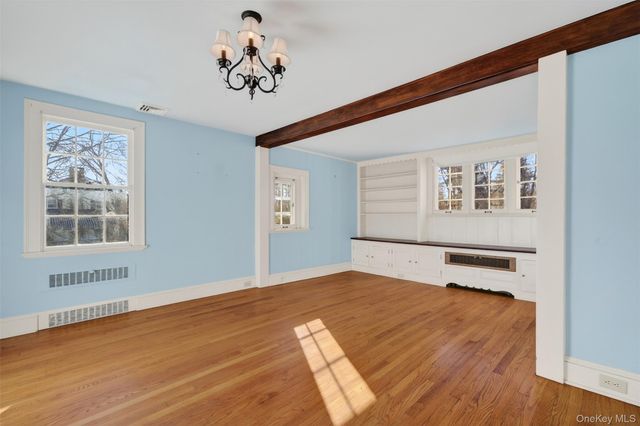 80 Dunneman Avenue, Kingston, NY 12401