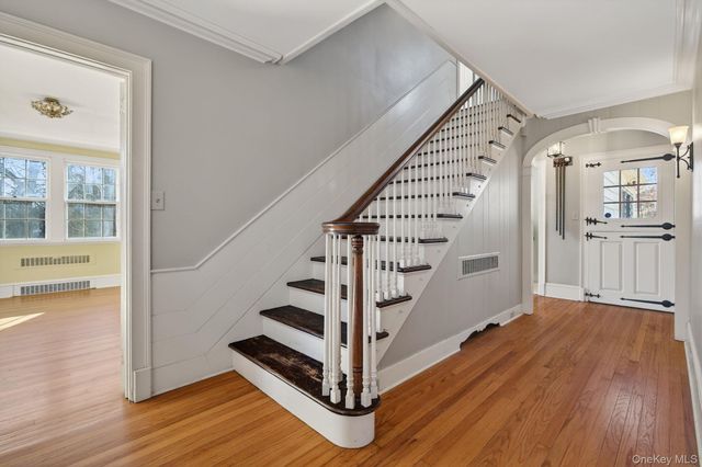 80 Dunneman Avenue, Kingston, NY 12401