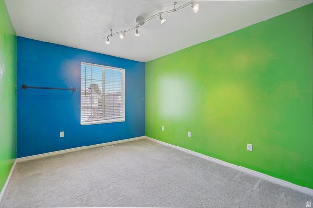 2893 W 2025 S, Syracuse, UT 84075