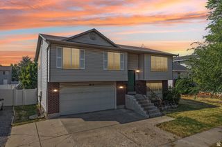2893 W 2025 S, Syracuse, UT 84075