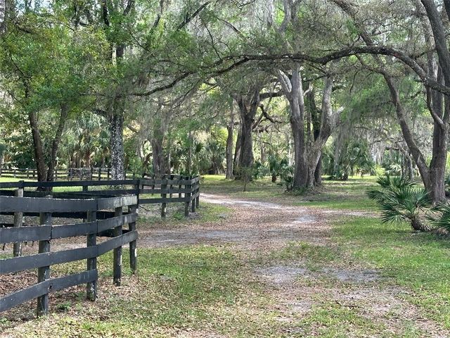 12501 SW HIGHWAY 200, Dunnellon, FL 34432