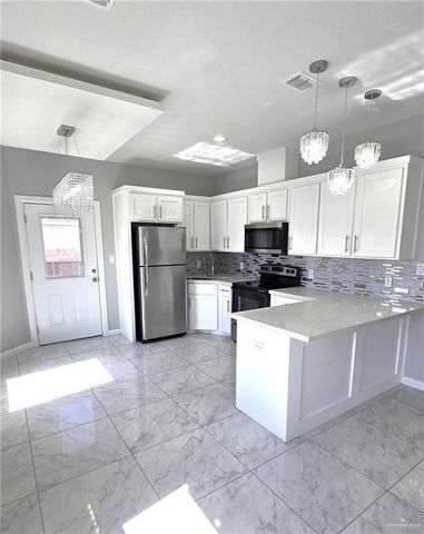 919 N Blair Avenue, Edinburg, TX 78541