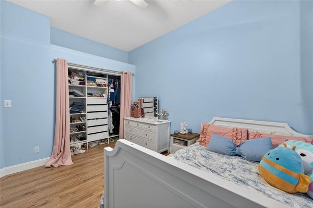 8712 TANTALLON CIRCLE, Tampa, FL 33647