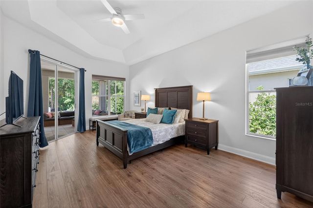 8712 TANTALLON CIRCLE, Tampa, FL 33647