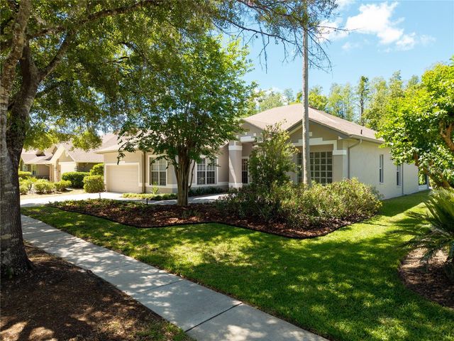 8712 TANTALLON CIRCLE, Tampa, FL 33647
