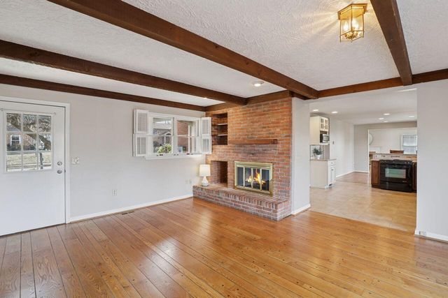 2460 Orchid Lane, Villa Hills, KY 41017