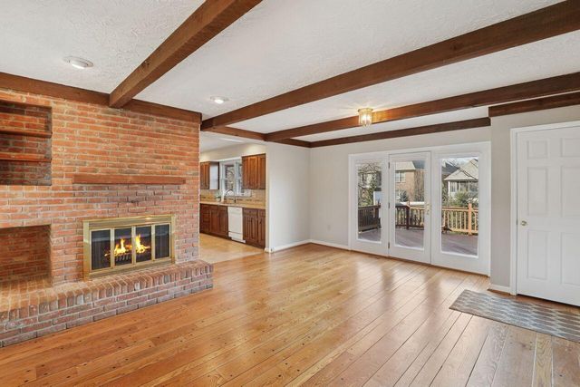 2460 Orchid Lane, Villa Hills, KY 41017