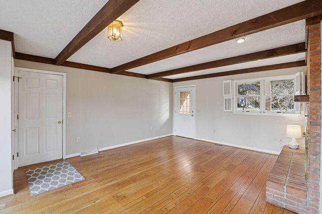 2460 Orchid Lane, Villa Hills, KY 41017