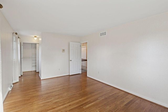 2460 Orchid Lane, Villa Hills, KY 41017