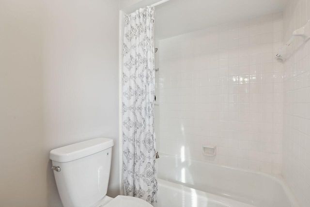 2460 Orchid Lane, Villa Hills, KY 41017