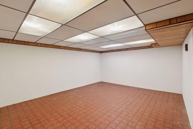 2460 Orchid Lane, Villa Hills, KY 41017