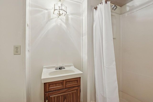 2460 Orchid Lane, Villa Hills, KY 41017