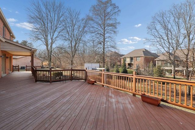 2460 Orchid Lane, Villa Hills, KY 41017