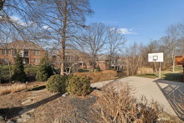 2460 Orchid Lane, Villa Hills, KY 41017