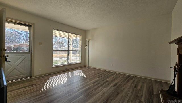 1808 Green Acres Road, Jacksonville, AR 72076