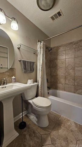 1808 Green Acres Road, Jacksonville, AR 72076