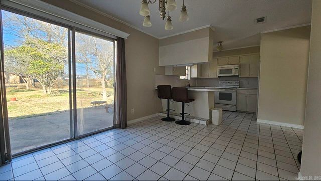 1808 Green Acres Road, Jacksonville, AR 72076