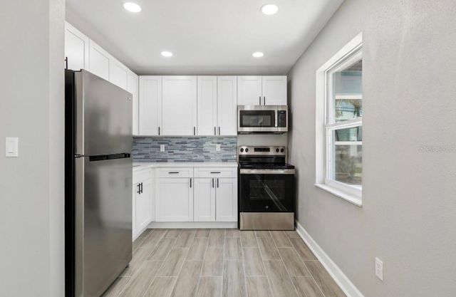 14906 N BAYSHORE DRIVE, Madeira Beach, FL 33708