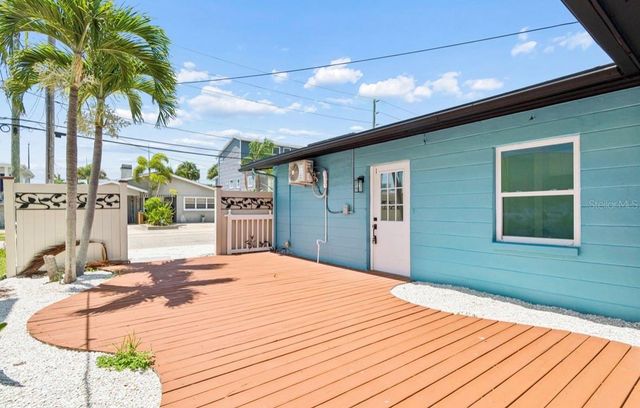 14906 N BAYSHORE DRIVE, Madeira Beach, FL 33708