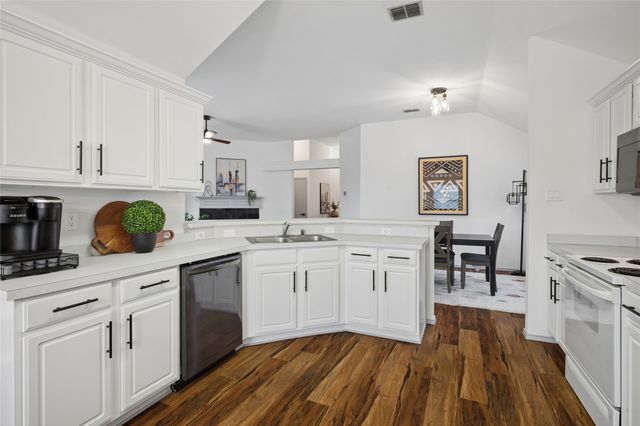 9217 Newport Lane, Mckinney, TX 75071