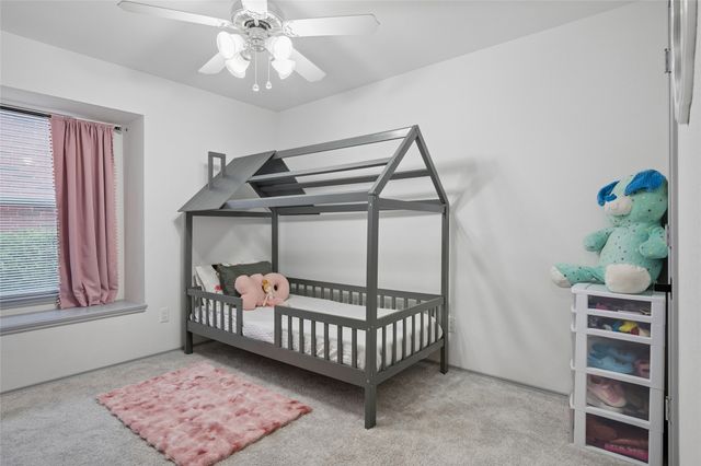 9217 Newport Lane, Mckinney, TX 75071