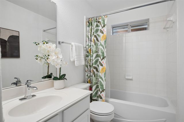 9217 Newport Lane, Mckinney, TX 75071