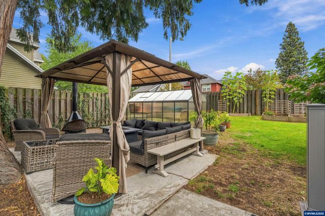 5337 SE King Rd, Milwaukie, OR 97222