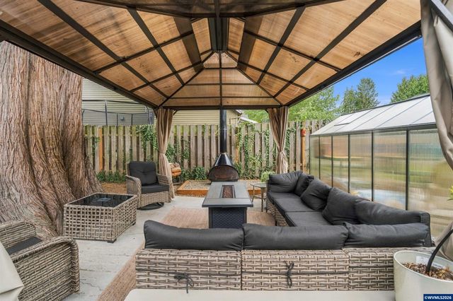 5337 SE King Rd, Milwaukie, OR 97222