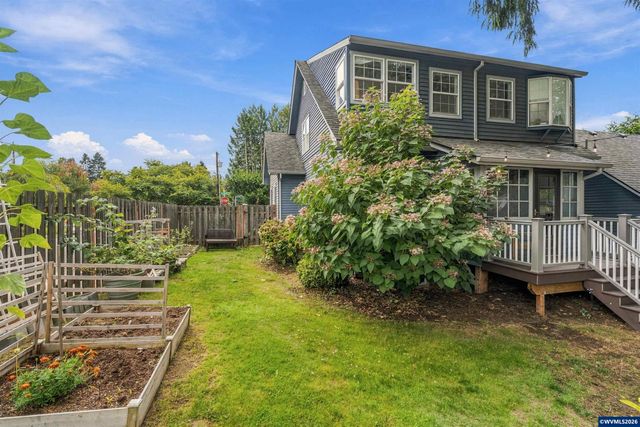 5337 SE King Rd, Milwaukie, OR 97222